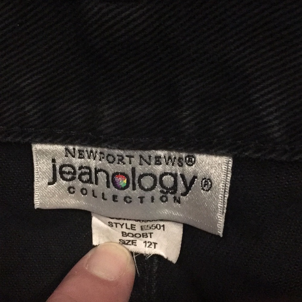 ( Newport News Jeanology Black Jean Tall